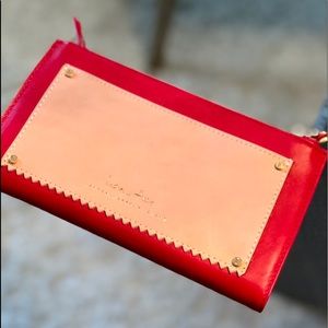 India Hicks leather wallet in Double-Decker Red!
